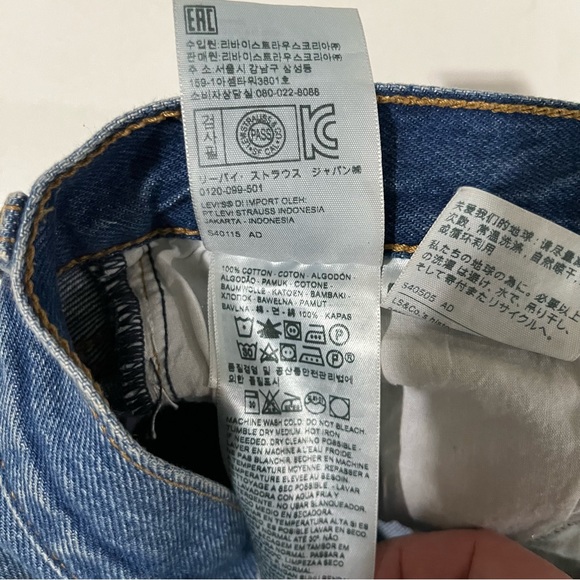 Levi’s 501 Wedgie Straight Fit Jeans - Picture 11 of 12